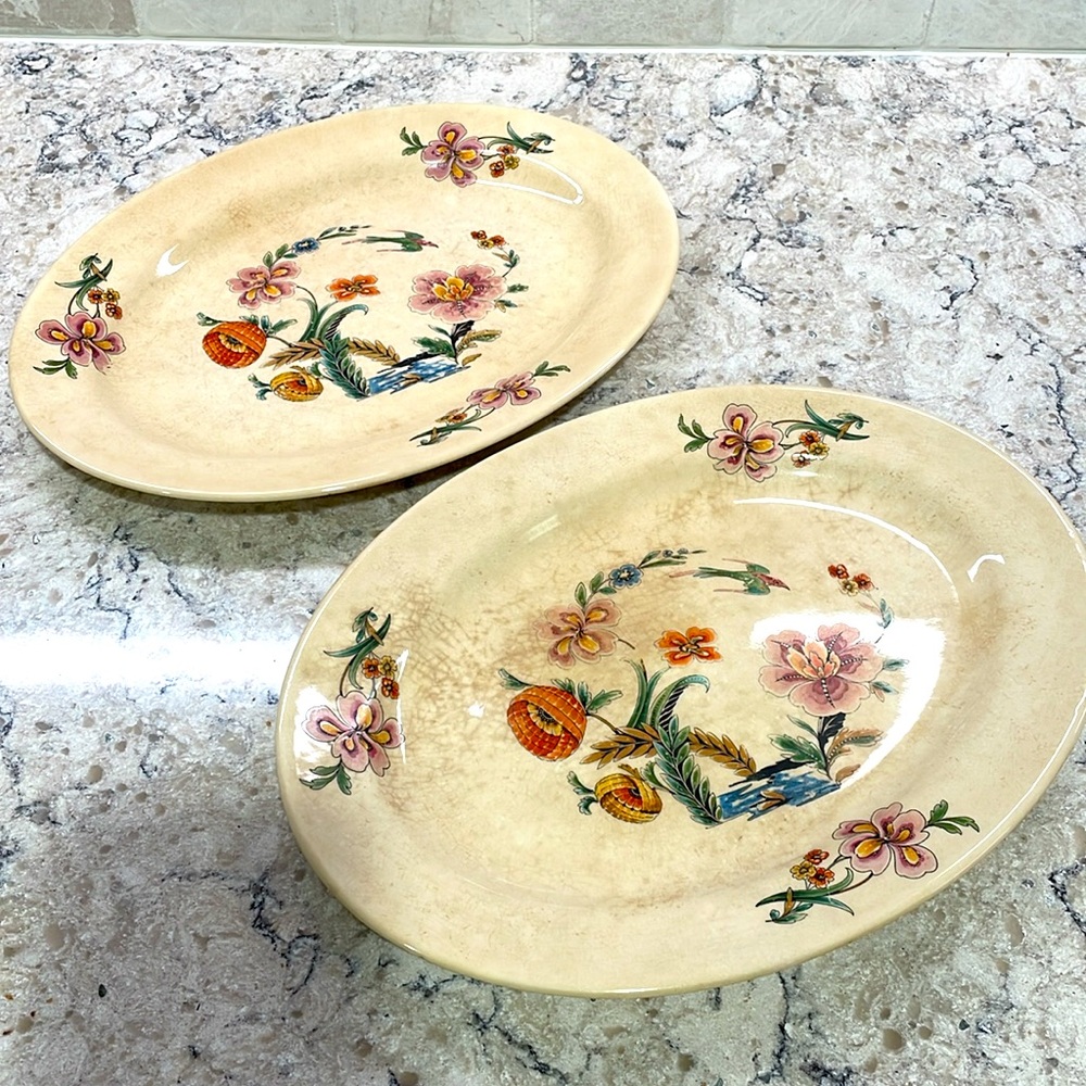 2 Vintage 1940’s porcelain platters